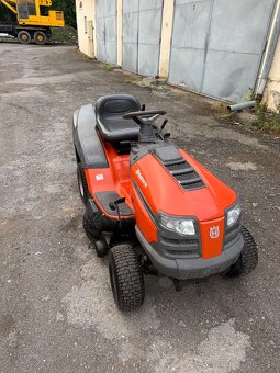Traktorová kosačka Husvarna TC 138 - 2