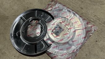 Kryty zadných bŕzd BMW E60/E61/E63/E64 - 2