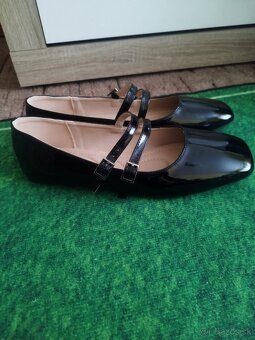 Lakované balerínky - nové, veľkosť 42 - 2