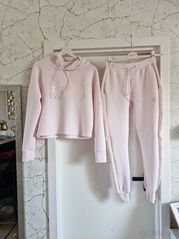 NOVE Guess teplakova suprava S (po mensie M) - 2
