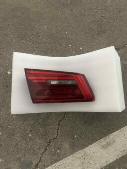Predám zadné svetlá z BMW G30 - 2
