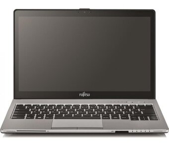 Predam ultrabook, dotykovy displej Full HD 13", i5, 8/256. - 2