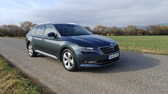 Škoda Superb - 2