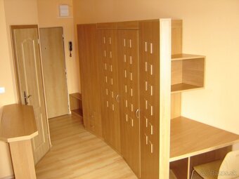 Prenájom Garsónky - 2