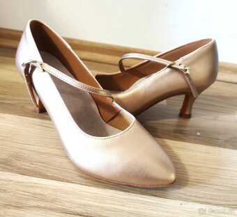 SUPER CENA:TANEČNÉ TOPÁNKY ŠTANDART č.37 - 2