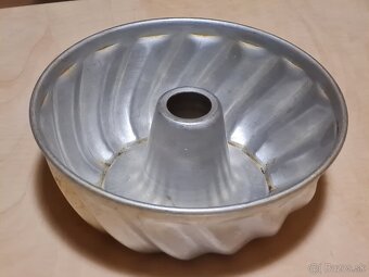 Retro forma na pečenie bábovky - 2