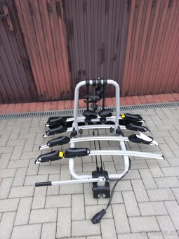Predám nosič  na ťažné zariadenie na 4 bicykle - 2