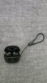 Bezdrotove sluchatka. - 2