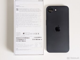 Apple iPhone 16e 128 Black - 2