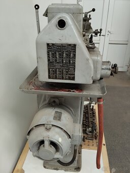 Sústruh E1N KART - 2