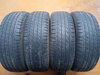 Letné pneu Michelin 215/70 R16 - 2