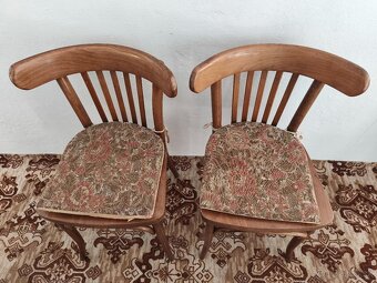 staré stoličky - 2