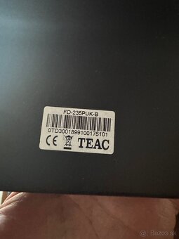 Teac-disketova mechanika-retro na 3,5 diskety - 2