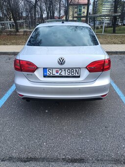 VW Jetta - 2