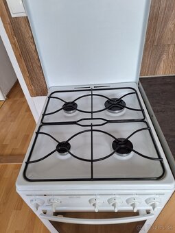 Predám plynovo elektricky šporák MORA 2476 - 2