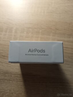 Predám Apple AirPods 4 – ako nové - 2