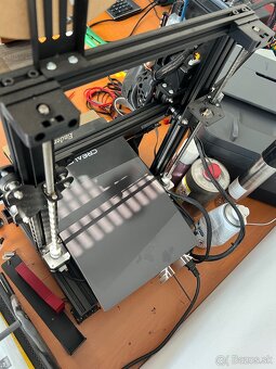 Ender 3 V2 3D tlačiareň - 2