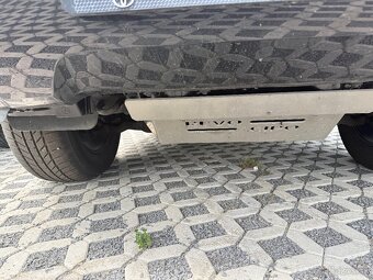 Toyota Hilux 2,8 executive - 2