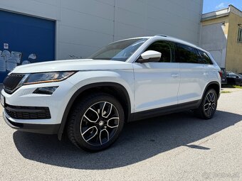 Škoda Kodiaq 2.0 TDI 4x4 DSG, 81 000 km, servis len v Škode. - 2