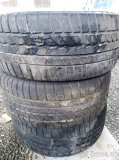 Predám pneu 225 x45x17 zimné 3ks - 2
