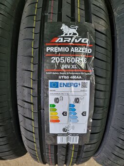 205/60R16 96V XL letné - 2