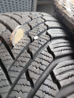 Continental 185/60 R16 - 2