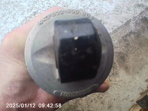 zadné tlmiče čz,awa - 2