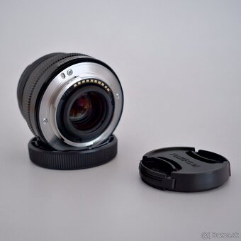 Fujifilm XF 35mm F2 R WR - 2