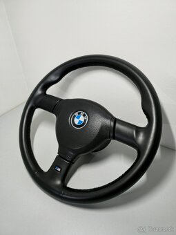 M-packet M-tech BMW volant e30 - 2