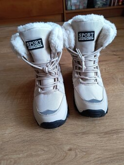 Teplé zimné topánky č. 38 - 2