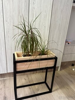 Drevený stojan na kvety,,, - 2