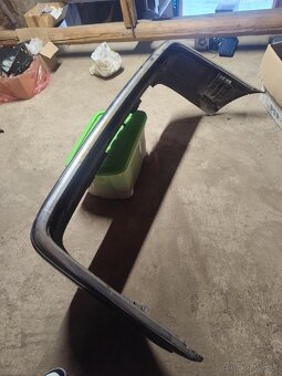 mercedes w202 zadny naraznik - 2