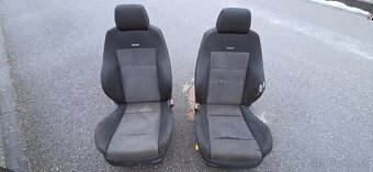 Sedačky golf 4 recaro - 2