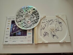 CD NO NAME. Slová do tmy. Podpísané. - 2