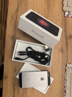 iPhone SE 64GB - 2