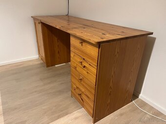 Pracovny stol - 2