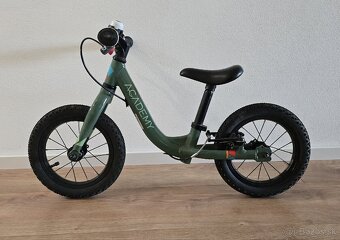 Academy Grade 1 - 2