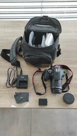 Predám fotopaparát Canon EOS 1300D + EF-S 18 - 55 mm - 2
