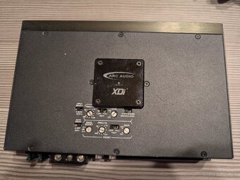 Zosilňovač do auta ARC Audio - 2