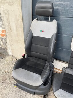 Predám sedadla Skoda Octavia 2 RS predfacelift bez vyhrevu - 2