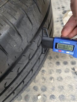 Letné Goodyear EfficientGrip 215/65/16 98H - 2