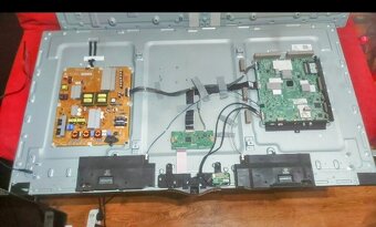 LG 55UB850V 4K 3D Smart Ultra HD - 2