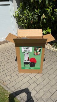 Drvič ovocia Vares Shark fruit 1600W - 2