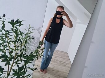Čierny nekrčivý a ľahký top F & F - 2