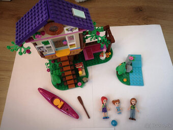 41679 Lego Friends Domček v lese - 2