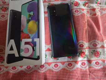 Samsung A51 dual sim čierny v dobrom stave plne funkčný má z - 2
