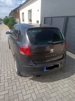 Seat Altea - 2