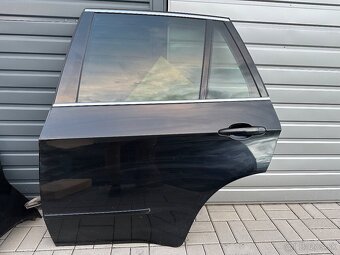 Dvere BMW e70 predné zadne kufor - 2