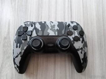 Playstation 4 PS4 slim - 2