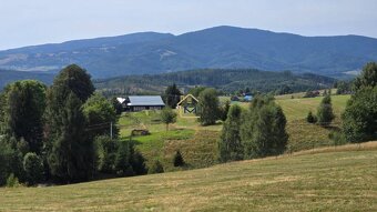 REKREAČNÝ POZEMOK S VÝHĽADOM NA POĽANU, 5474 M2 - 2